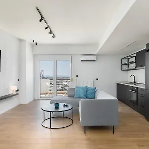 Celine By Halu!, Spacious Next To Business Hub Διαμέρισμα